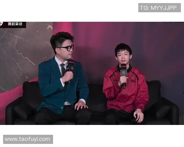 赛后分析：JDG与FPX对决中的战术节奏与关键时刻解析
